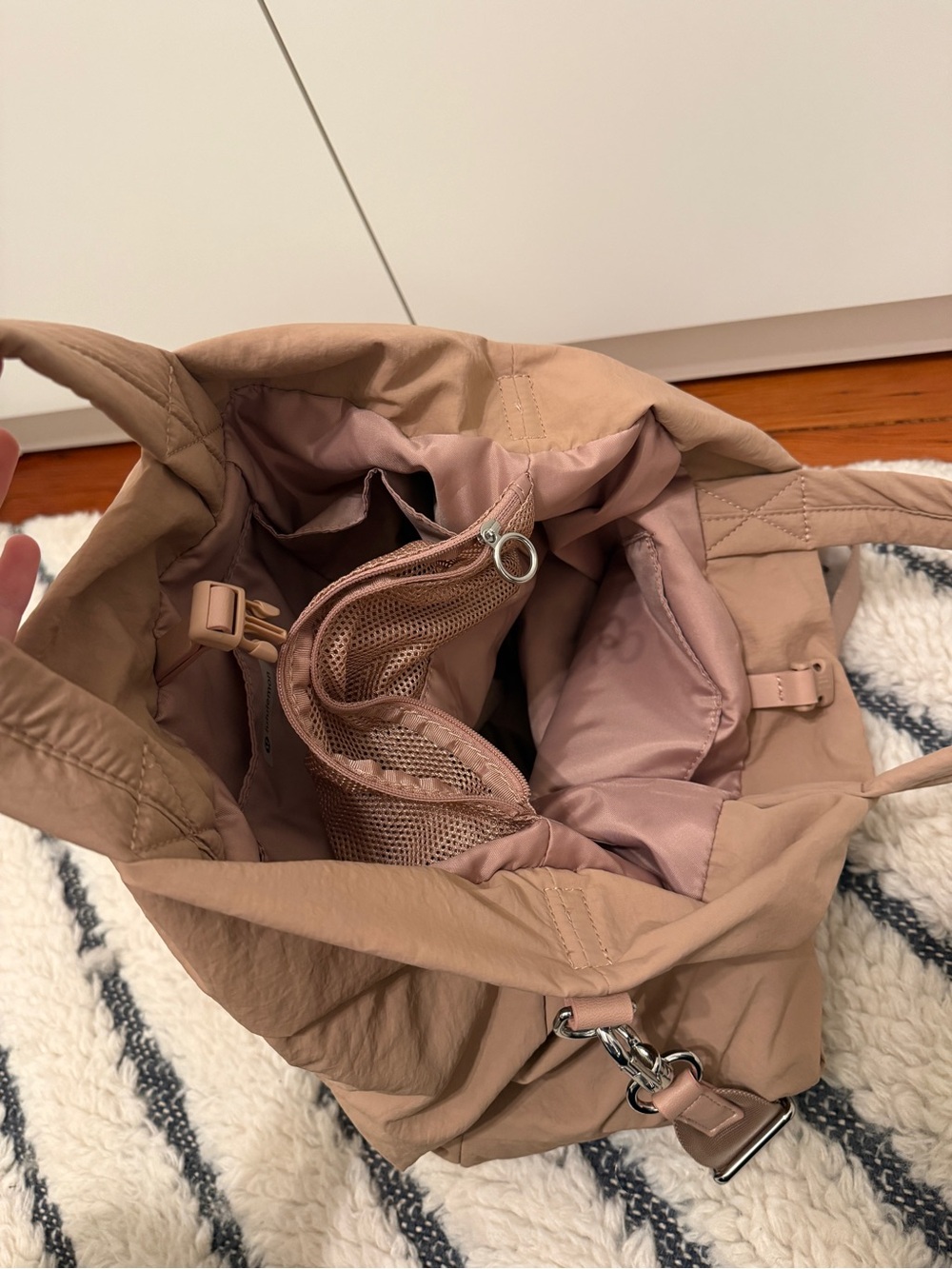 New Lululemon On My Level Bag 2.0 19L - Picture 7 of 9